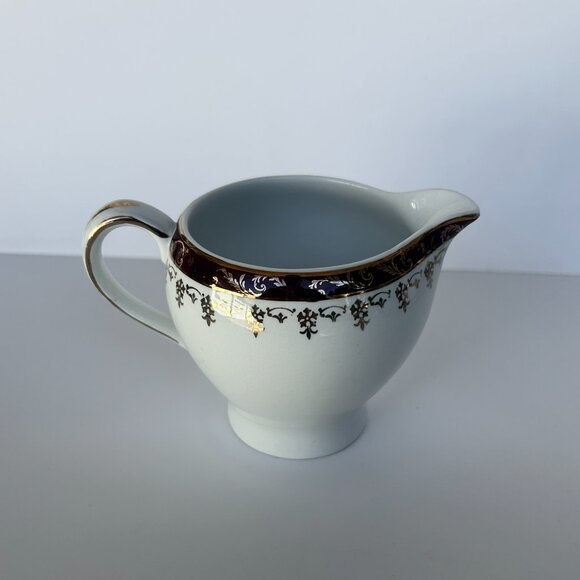 Alfred Meaking Golden Mae Tea Cups, Saucers & Creamer Made in England - Picture 7 of 14